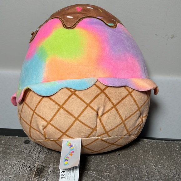 2023 Squishmallows 18" Glady the Rainbow Ice Cream Sundae Plush Toy - Picture 4 of 7